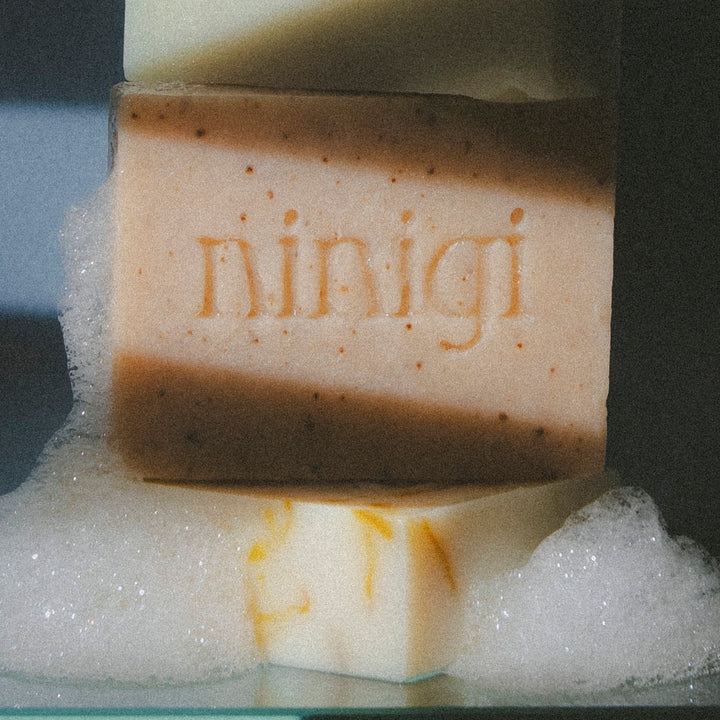 ninigi クレンジングソープ PASSION 90g（フミン酸フルボ酸石鹸
